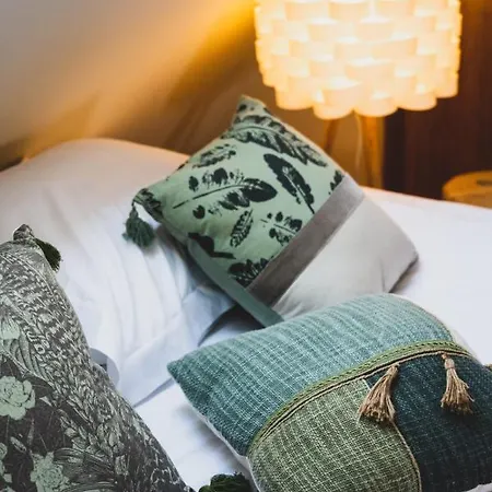 Apartment Le Septqatre - Grand Triplex Au Coeur De La Vieille Annecy