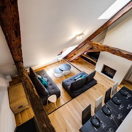 Le Septqatre - Grand Triplex Au Coeur De La Vieille 아파트